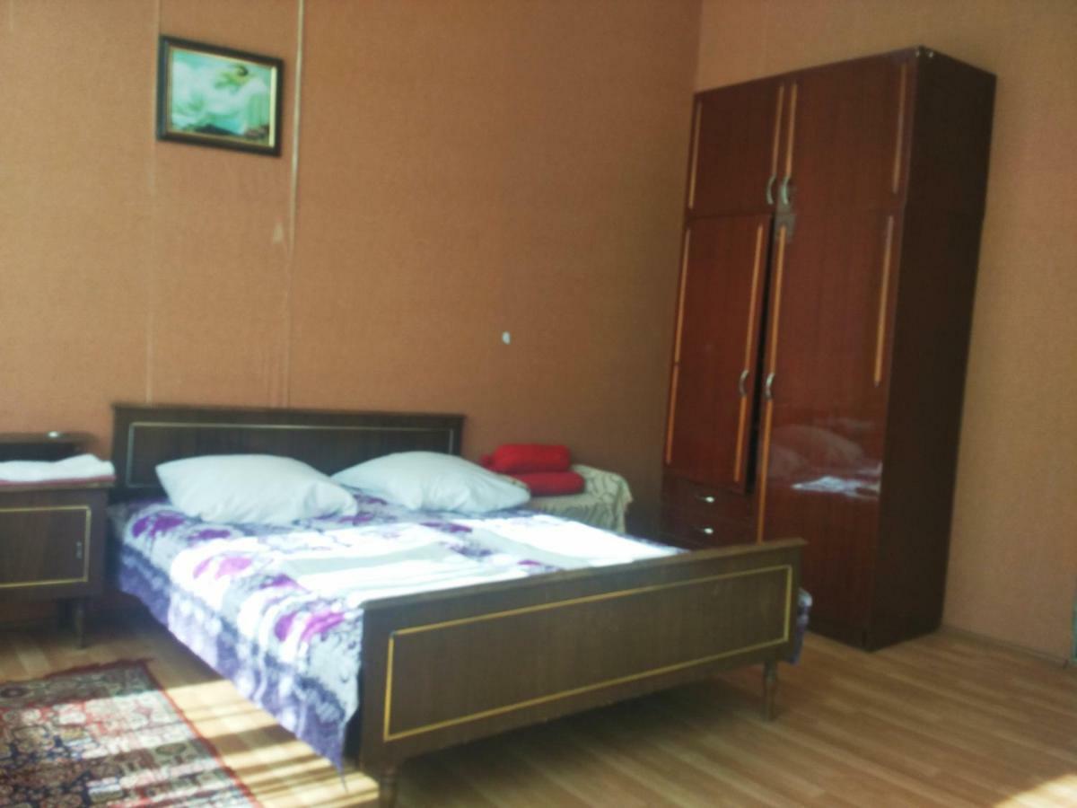 Guest House Knarik Jvari Bagian luar foto
